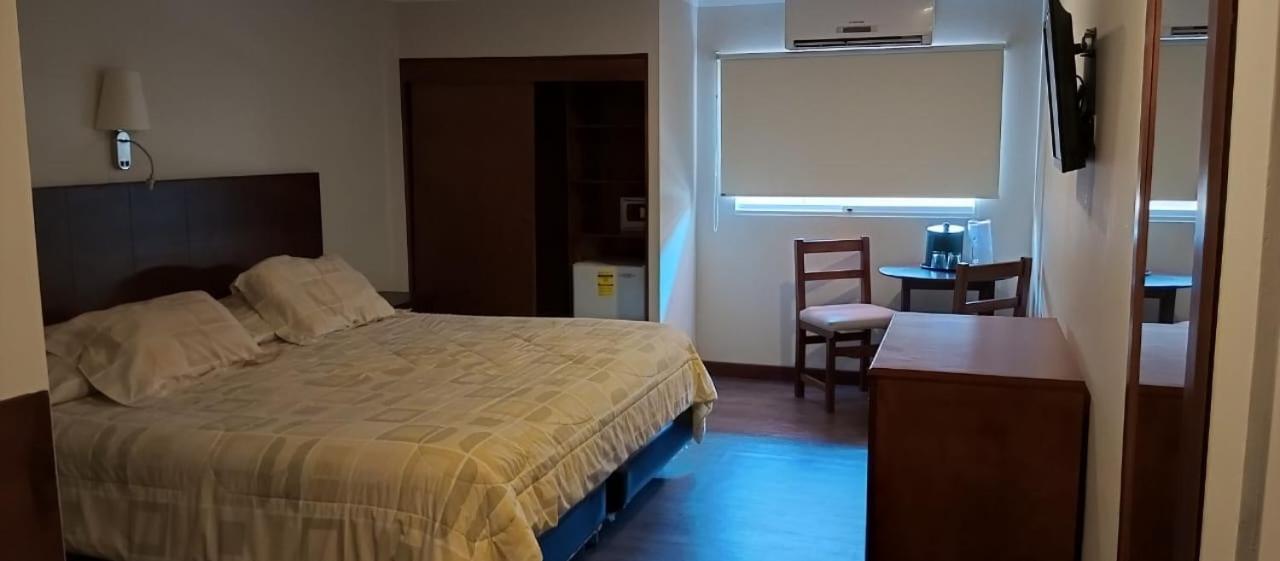 Hotel La Pedregosa Mérida Exteriör bild